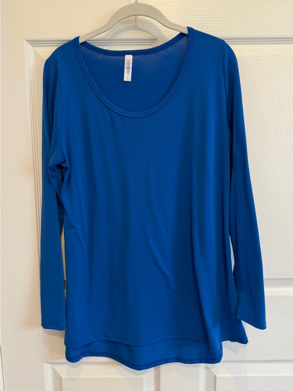 LuLaRoe Lynnae Long Sleeve Scoop Neck Tunic Top Royal Blue Large